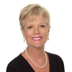 Meet your Posher, Valerie